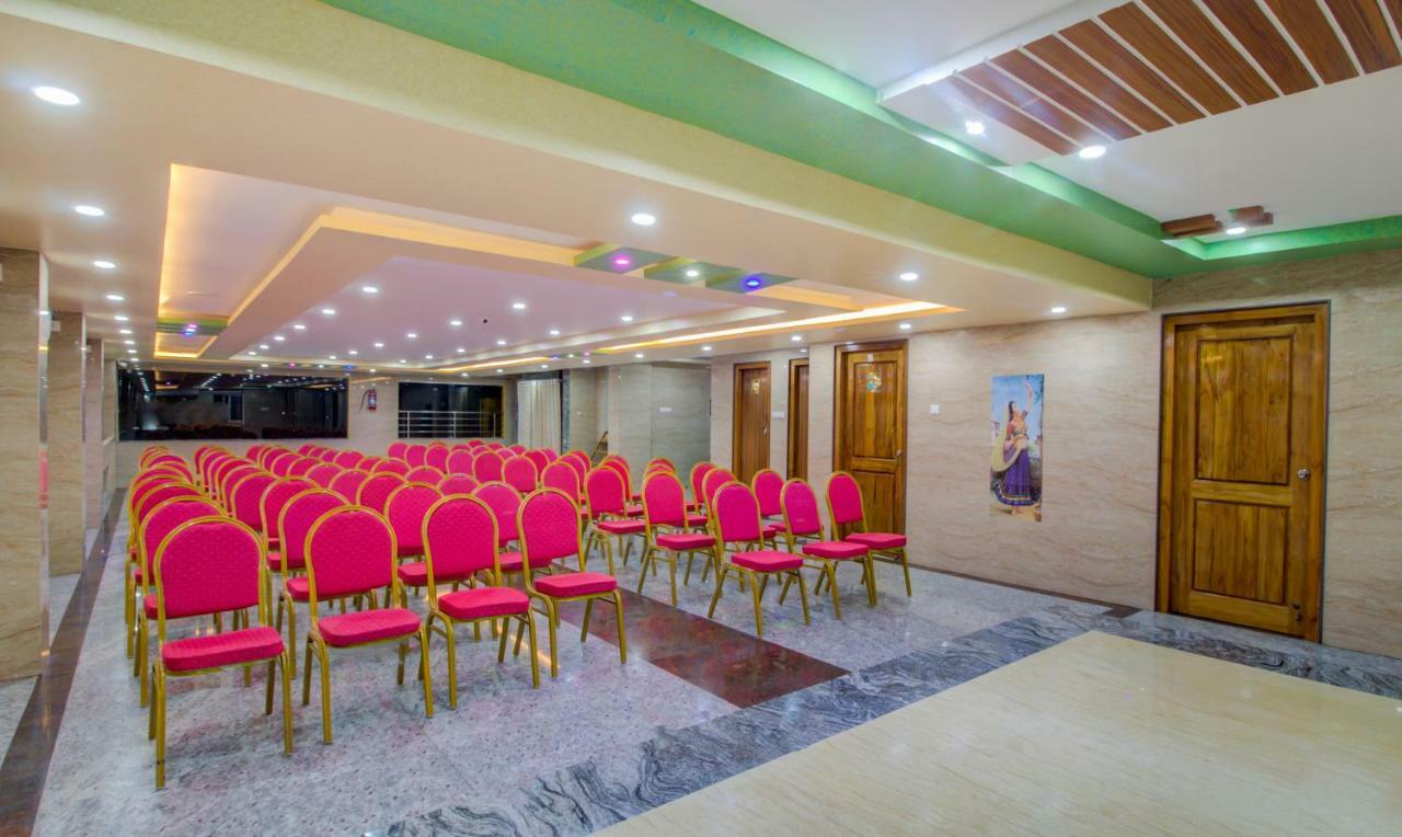 Treebo Sls Grand Ξενοδοχείο Τιρουπάτι Εξωτερικό φωτογραφία